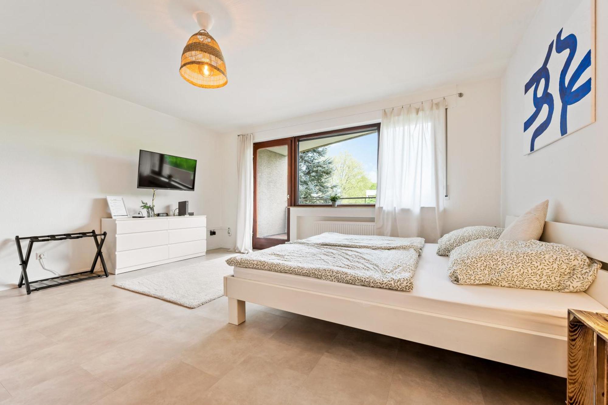 Idyl Kostenloser Privat-Parkplatz Wifi Smarttv Balkon Ludwigsburg Ngoại thất bức ảnh