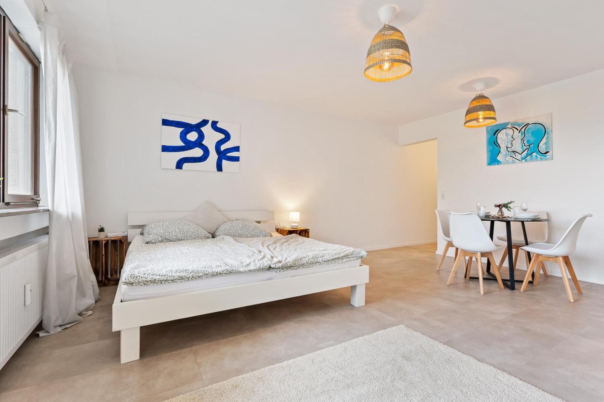 Idyl Kostenloser Privat-Parkplatz Wifi Smarttv Balkon Ludwigsburg Ngoại thất bức ảnh